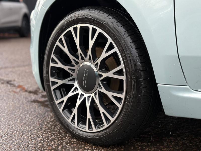 Used Fiat 500 2023 for sale - 76882375: Photo 21