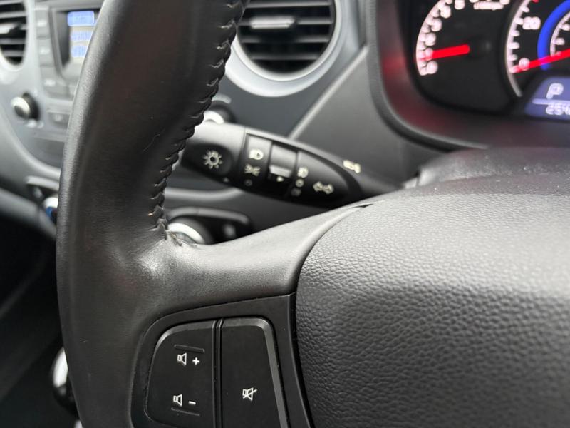 Used Hyundai i10 2017 for sale - 77033052: Photo 17