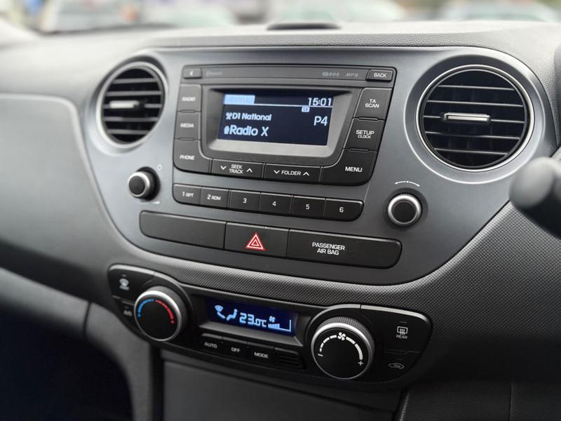 Used Hyundai i10 2017 for sale - 77033052: Photo 24