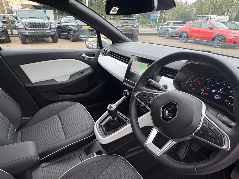 Used Renault Clio 2022 for sale - 78133835: Photo 10