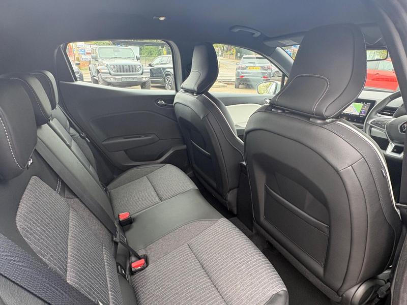 Used Renault Clio 2022 for sale - 78133835: Photo 16