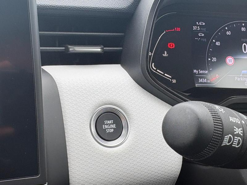 Used Renault Clio 2022 for sale - 78133835: Photo 18