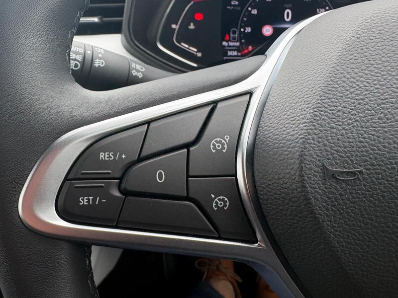 Used Renault Clio 2022 for sale - 78133835: Photo 27