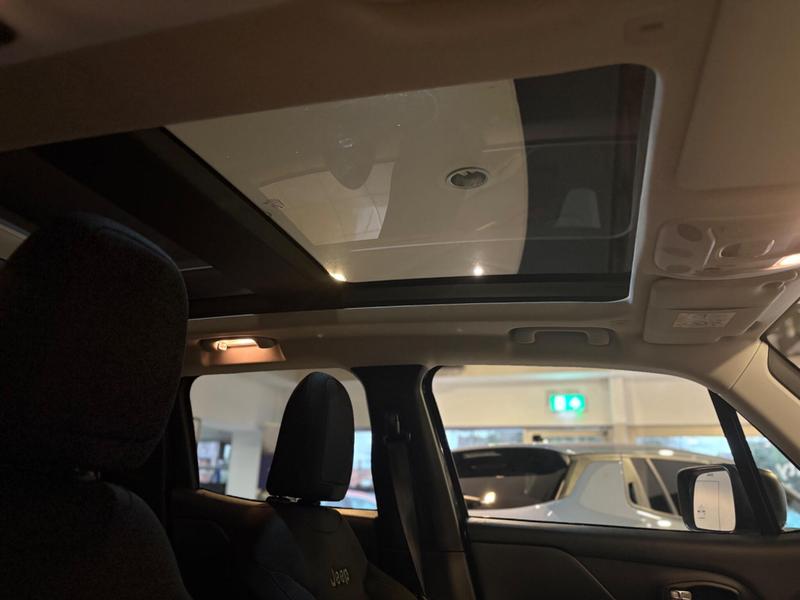 Used Jeep Renegade 2025 for sale - 76882379: Photo 26