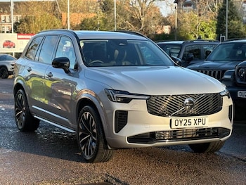 Used Volvo XC90 2025 for sale - 76888012: Photo