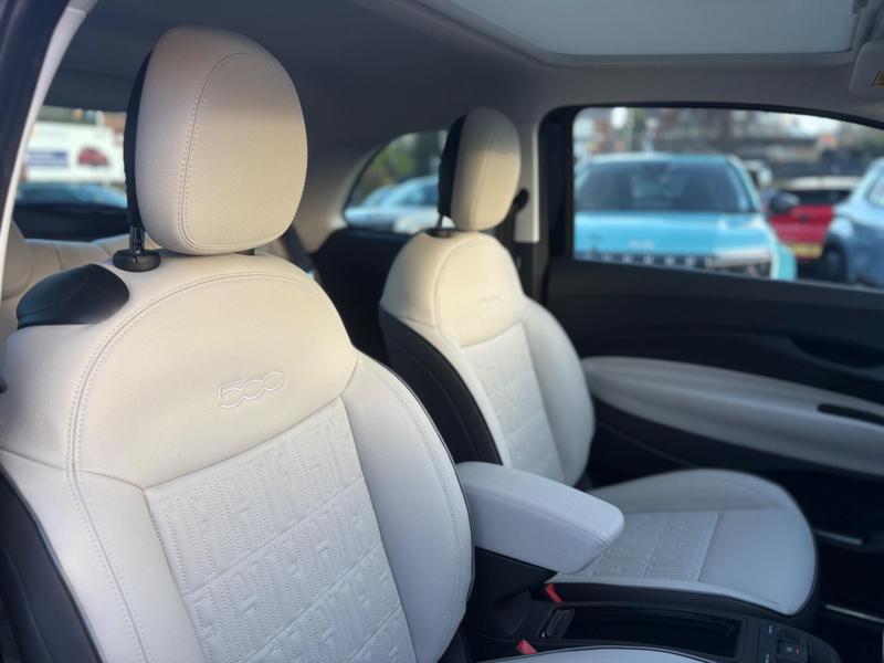 Used Fiat 500 2025 for sale - 77372406: Photo 14