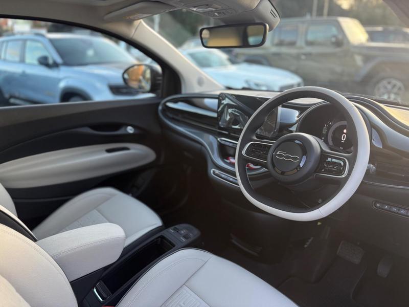 Used Fiat 500 2025 for sale - 77372406: Photo 17