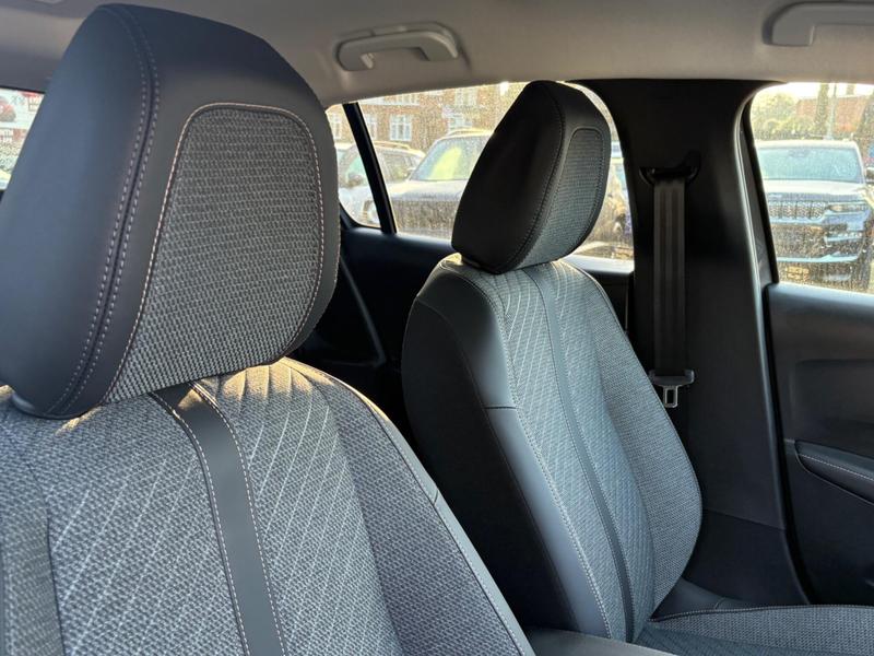 Used Peugeot 208 2025 for sale - 77662079: Photo 15