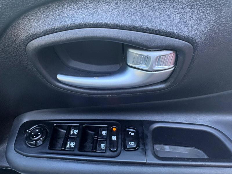 Used Jeep Renegade 2022 for sale - 77718611: Photo 24