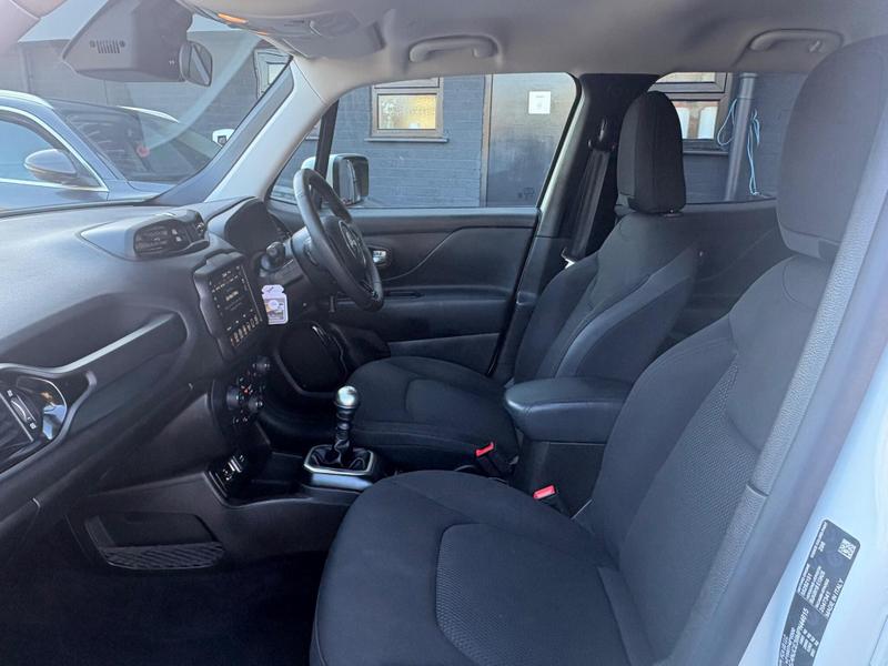 Used Jeep Renegade 2022 for sale - 77718611: Photo 32