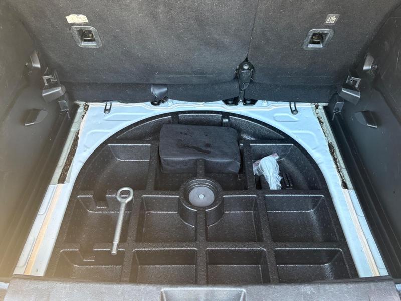 Used Jeep Renegade 2022 for sale - 77718611: Photo 35