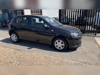 Used Dacia Sandero 2013 for sale - 79515107: Photo
