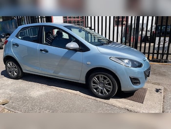 Used Mazda Mazda2 2012 for sale - 79153751: Photo