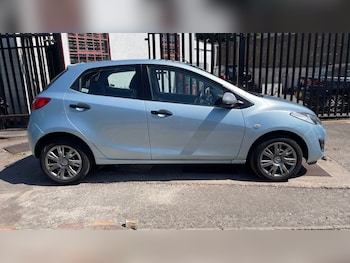 Used Mazda Mazda2 2012 for sale - 79153751: Photo