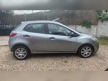 Used Mazda Mazda2 2012 for sale - 78915279: Photo