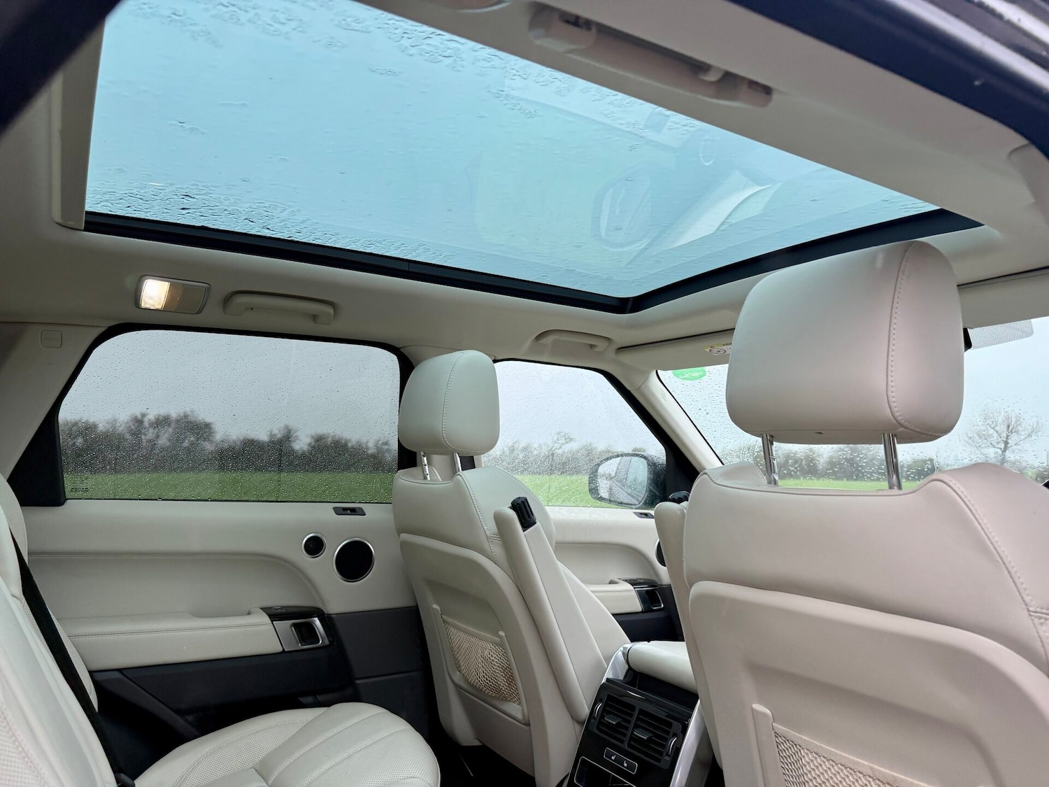 Used Land Rover Range Rover Sport 2017 for sale - 77554995: Photo 11