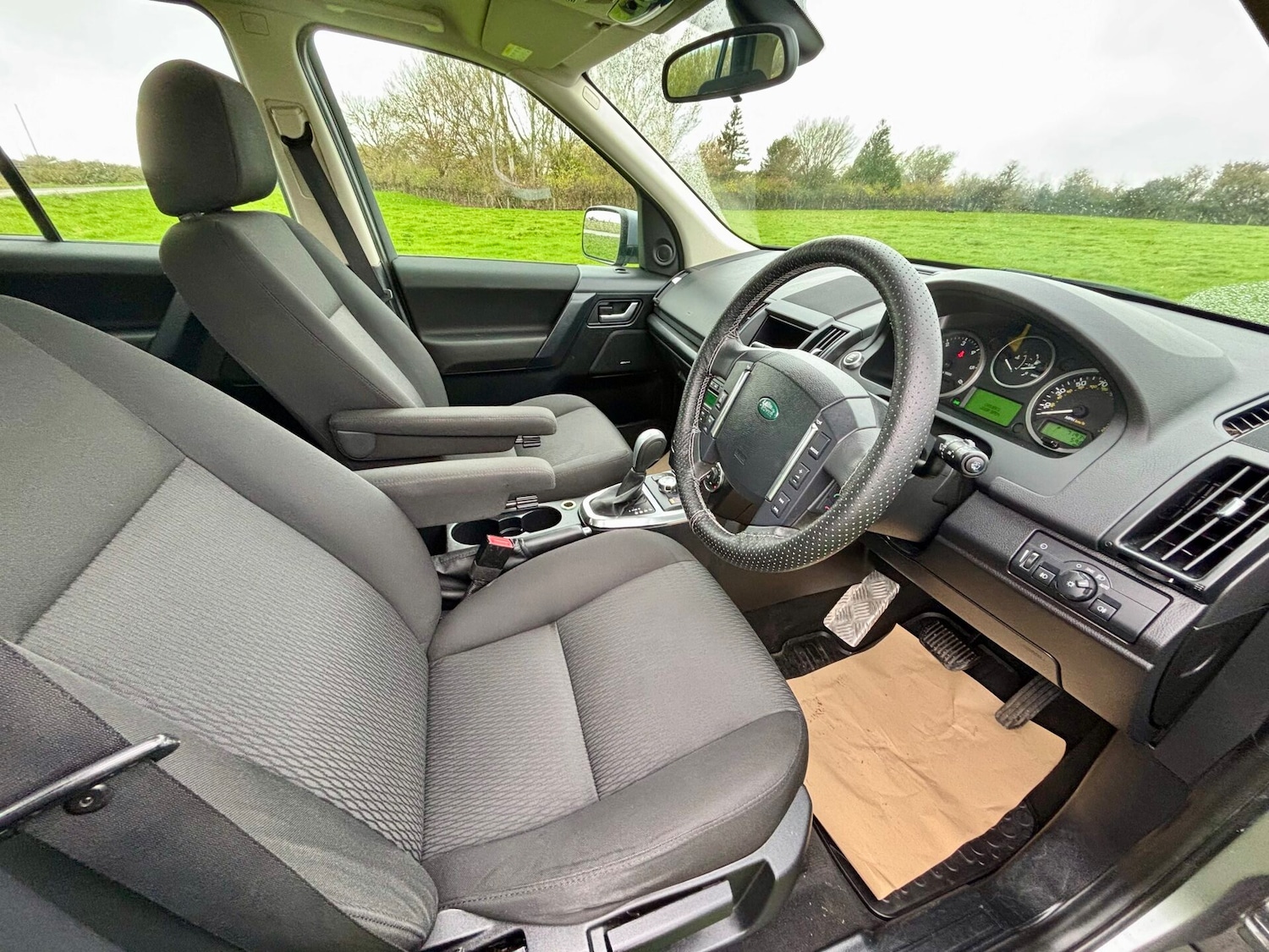 Used Land Rover Freelander 2012 for sale - 76553798: Photo 9