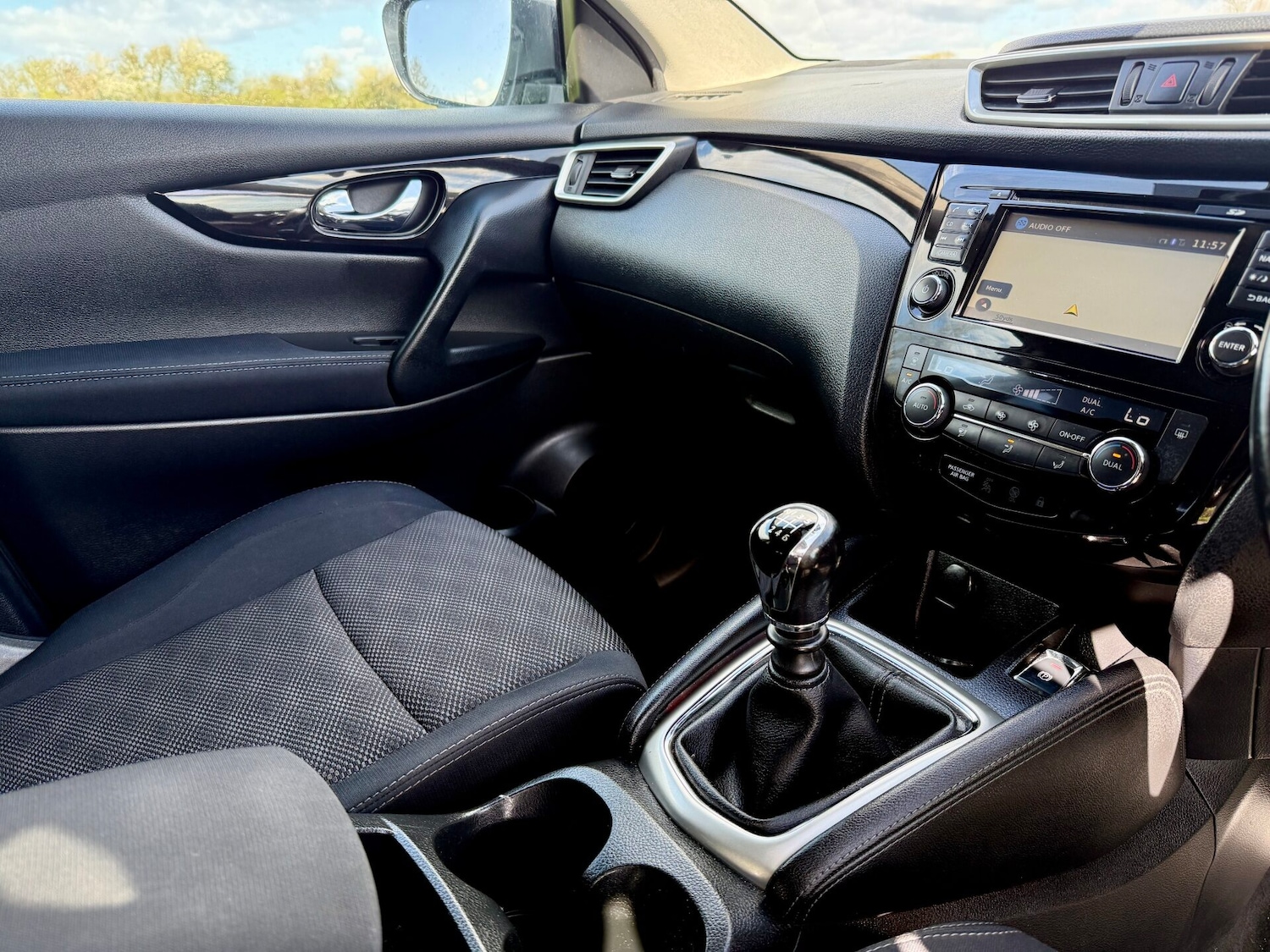 Used Nissan Qashqai 2015 for sale - 78056041: Photo 10