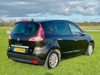 Used Renault Scenic 2010 for sale - 78077973: Photo