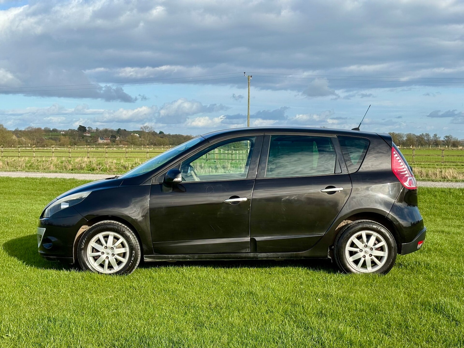 Used Renault Scenic 2010 for sale - 78077973: Photo 8