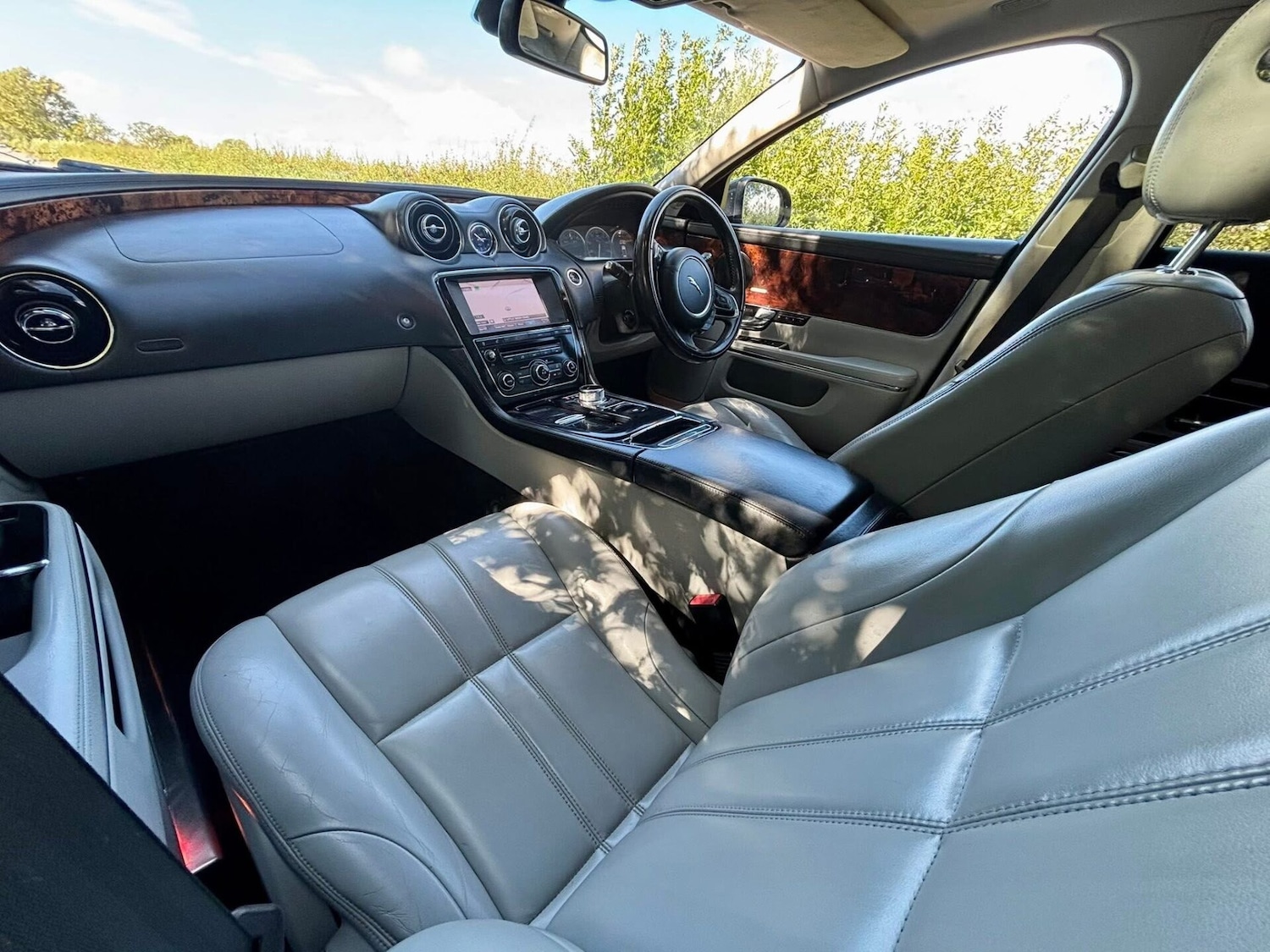 Used Jaguar XJ 2012 for sale - 77774567: Photo 12