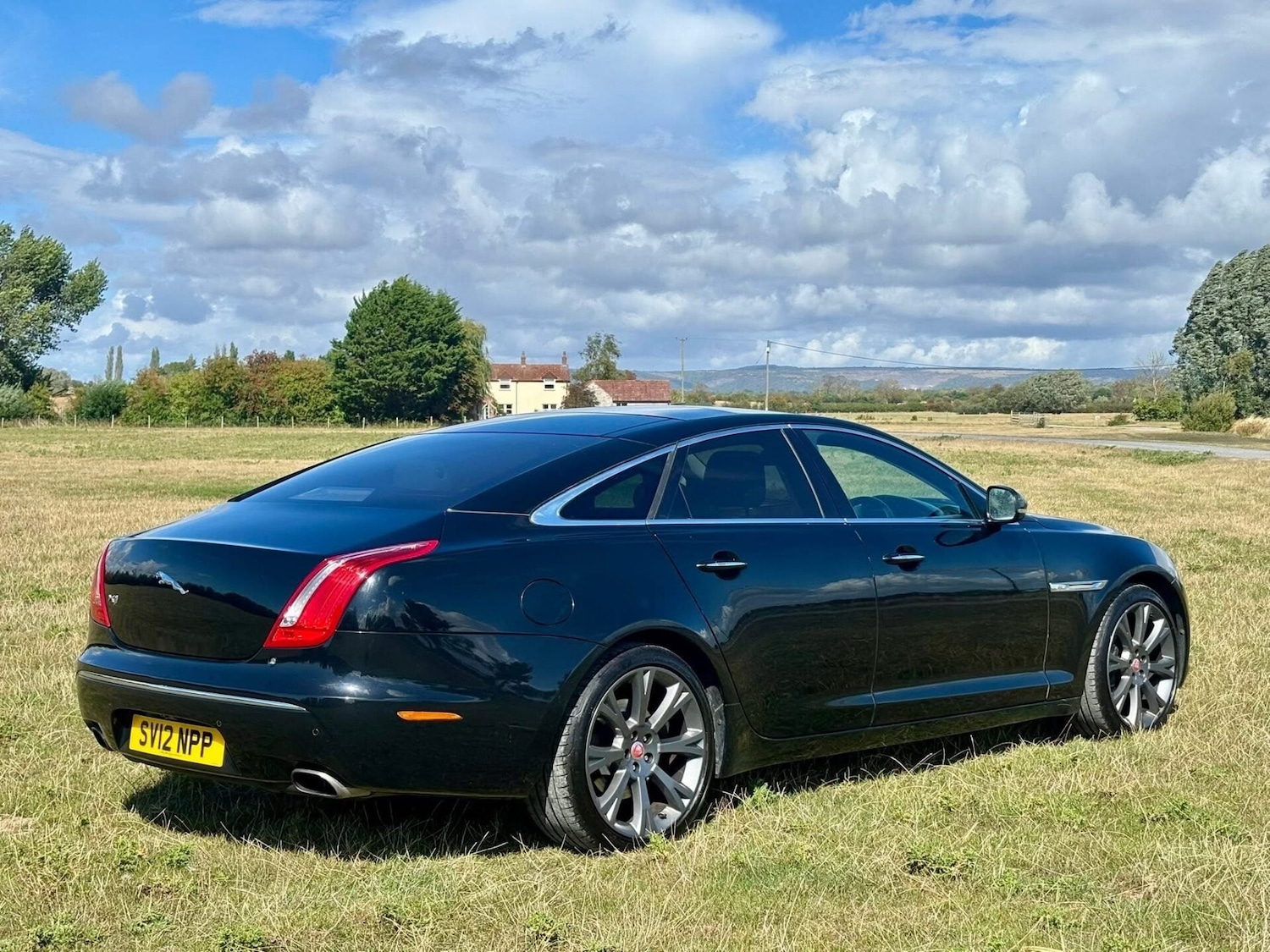 Used Jaguar XJ 2012 for sale - 77774567: Photo 4