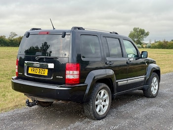 Used Jeep Cherokee 2010 for sale - 75745472: Photo