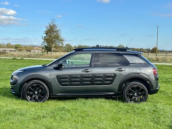 Used Citroen C4 Cactus 2015 for sale - 76126594: Photo