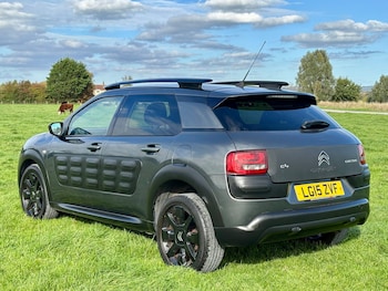 Used Citroen C4 Cactus 2015 for sale - 76126594: Photo