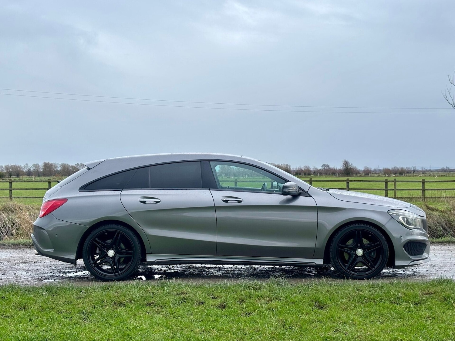 Used Mercedes-Benz CLA 2015 for sale - 76877498: Photo 2