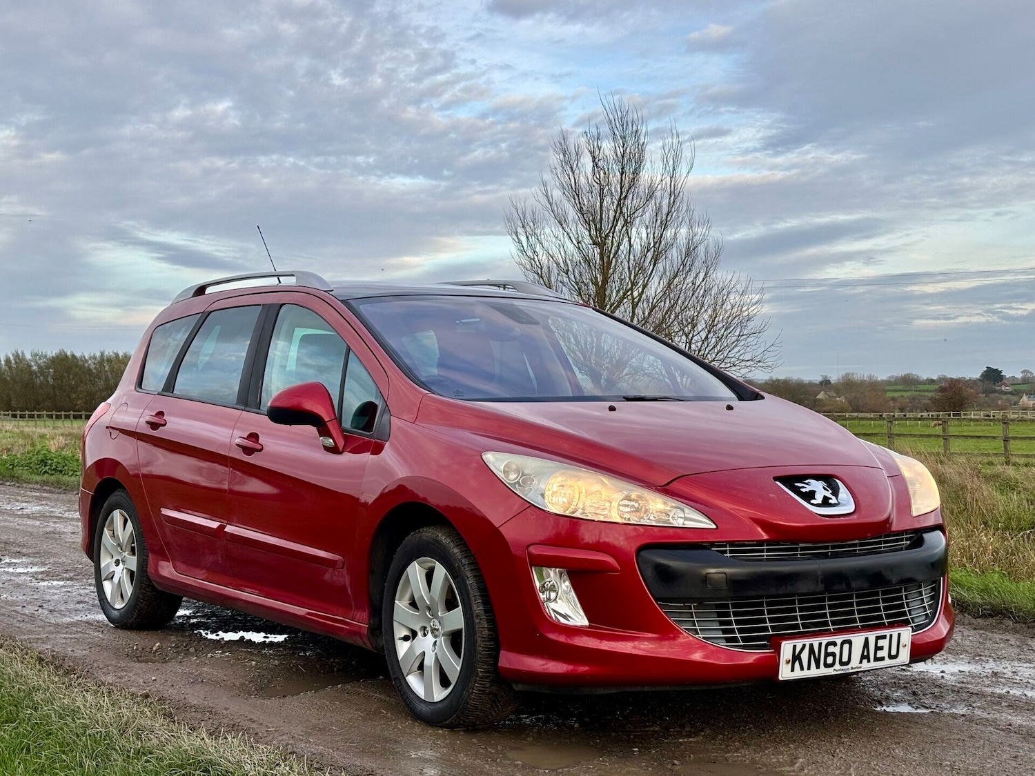 Used Peugeot 308 2010 for sale - 76576681: Photo 6