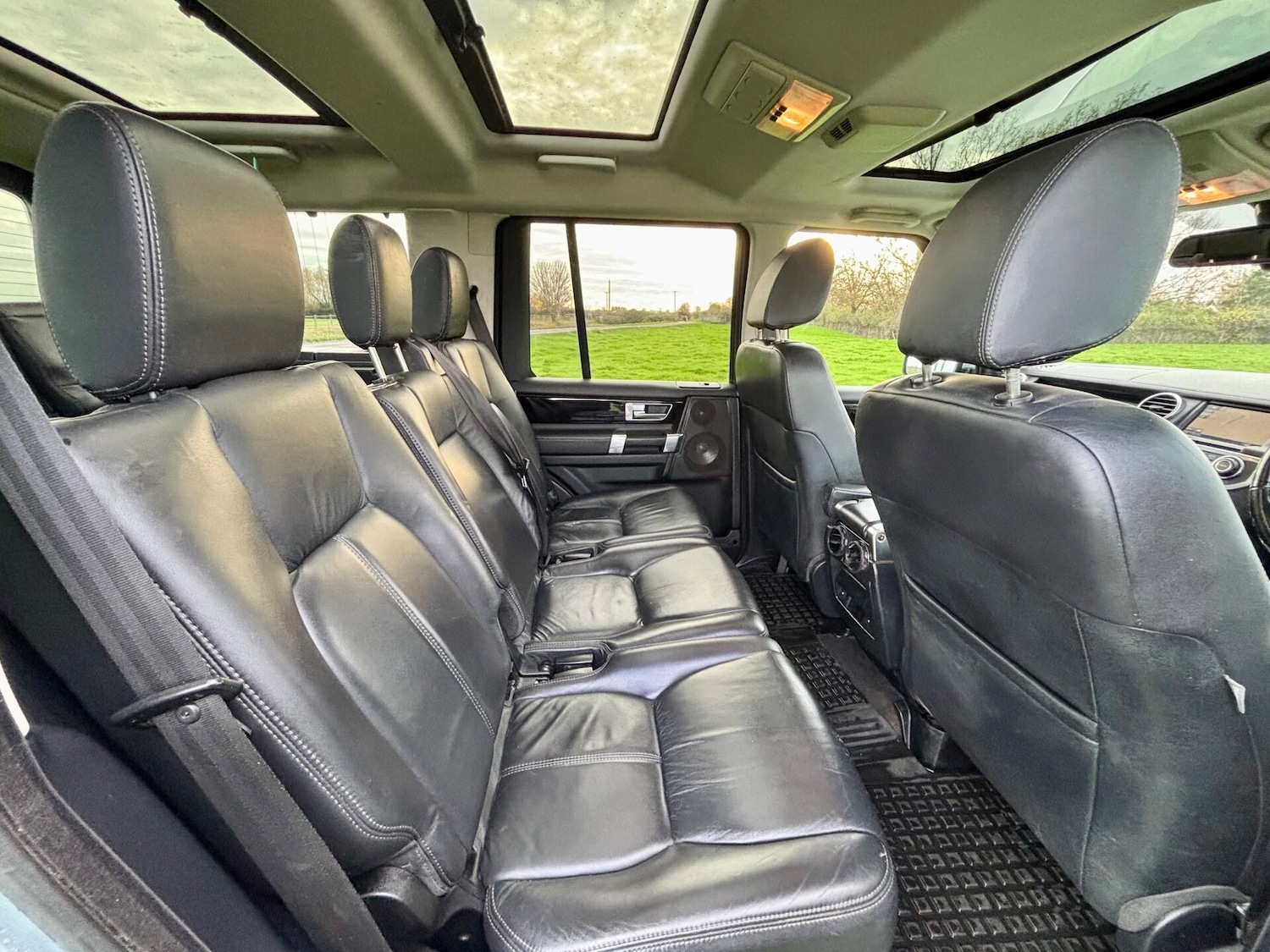 Used Land Rover Discovery 2011 for sale - 76576684: Photo 12