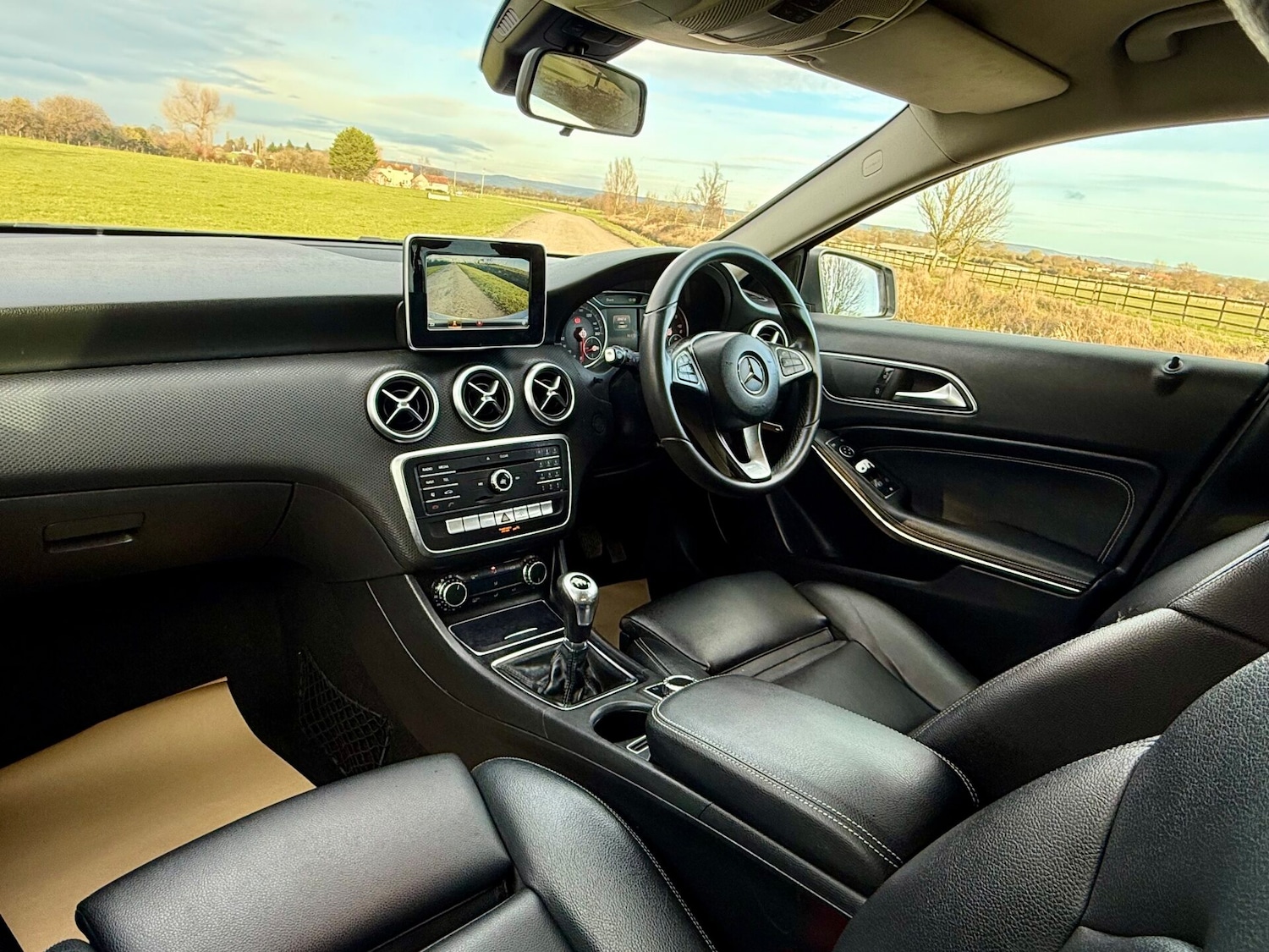 Used Mercedes-Benz A-Class 2016 for sale - 77124105: Photo 2