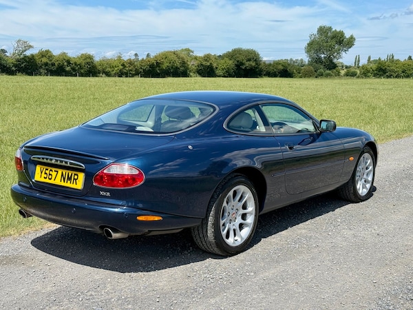 Used Jaguar XK8 2001 for sale - 75299854: Photo 4