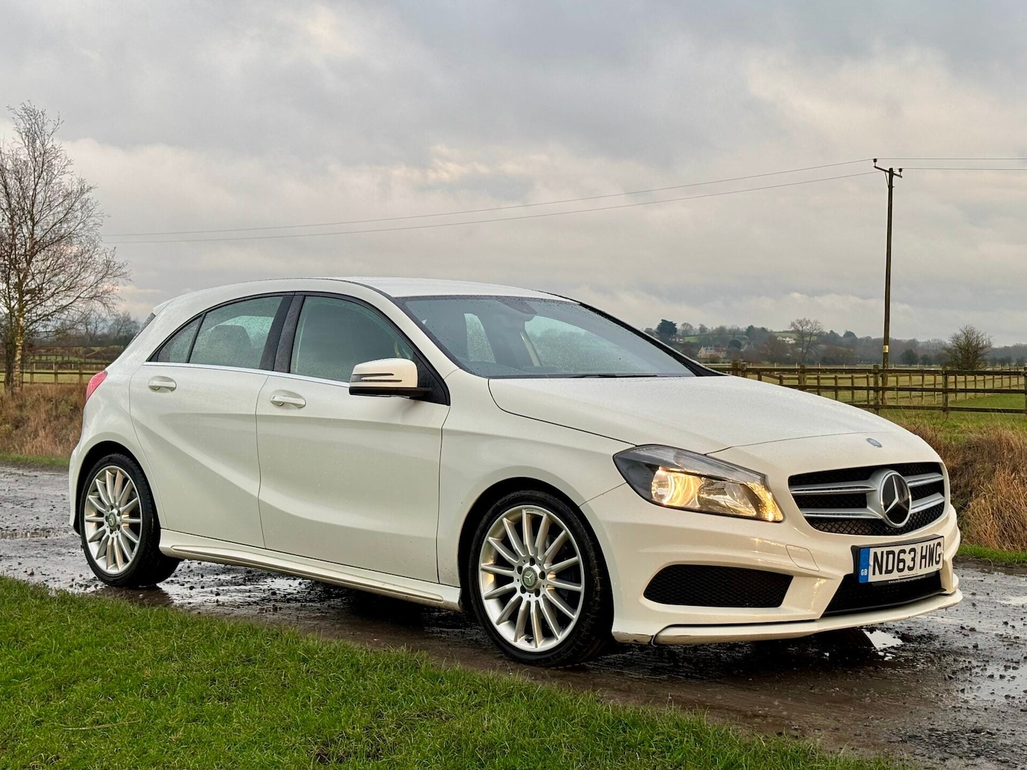 Used Mercedes-Benz A-Class 2013 for sale - 77258375: Photo 4