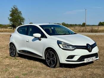 Used Renault Clio 2017 for sale - 79512907: Photo