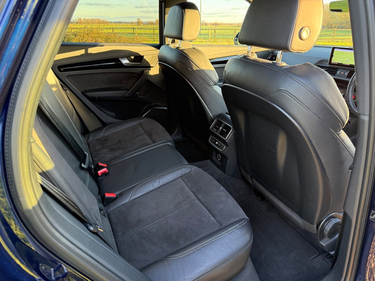 Used Audi Q5 2018 for sale - 76877495: Photo 15