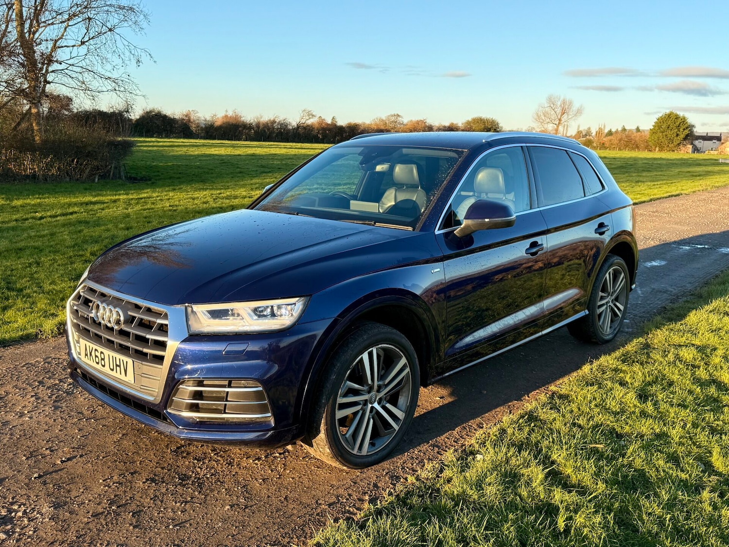 Used Audi Q5 2018 for sale - 76877495: Photo 2