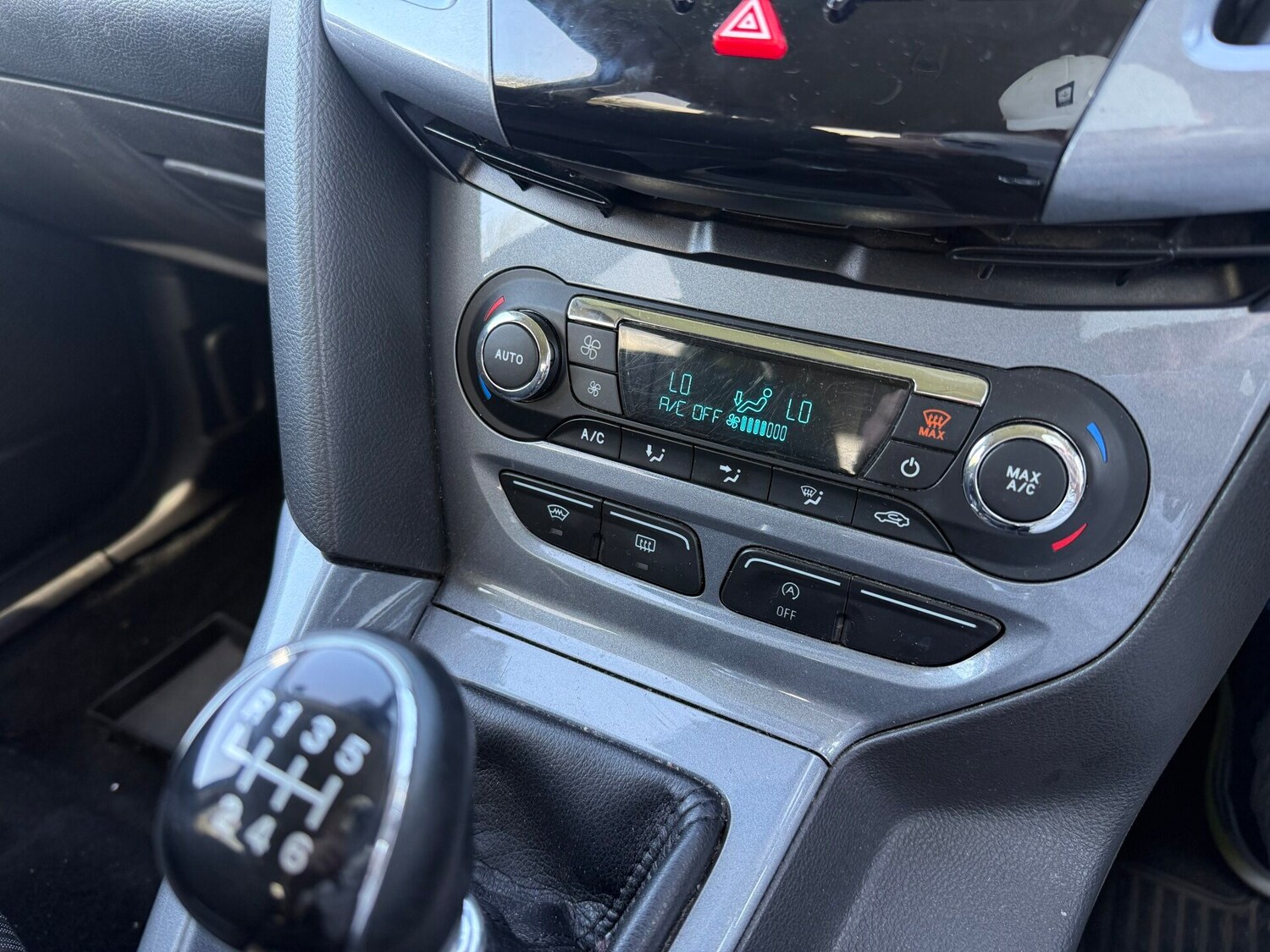 Used Ford Focus 2013 for sale - 78077981: Photo 9