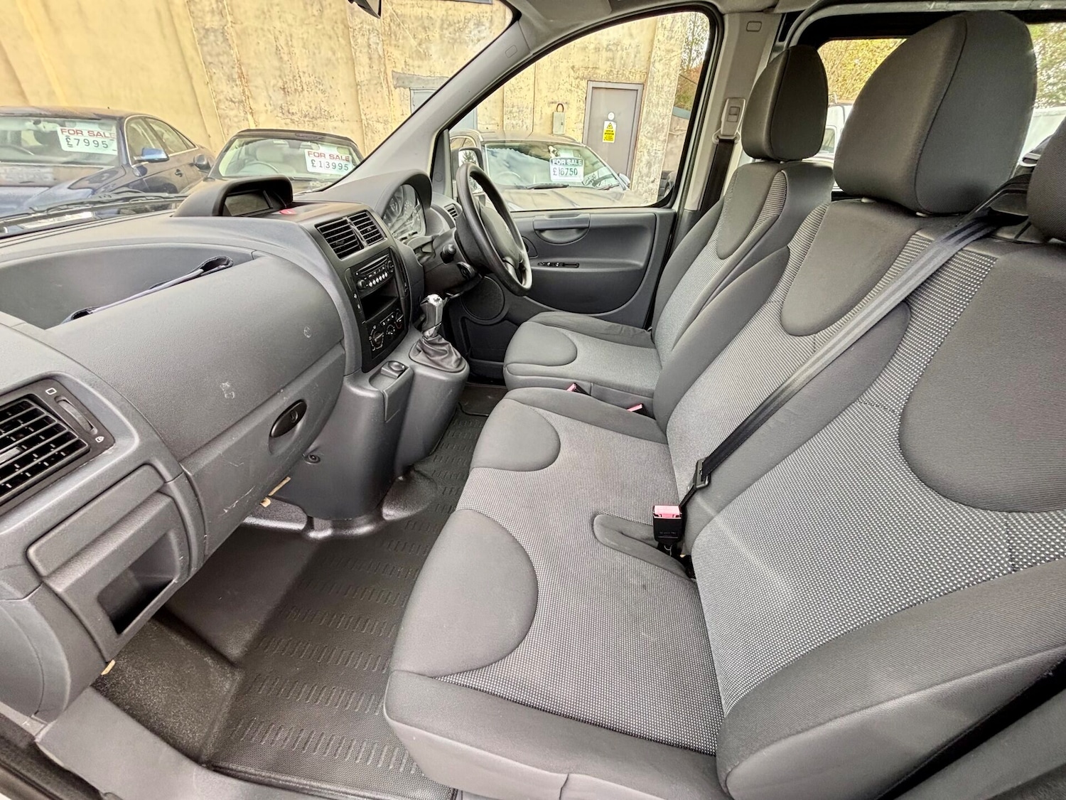 Used Peugeot Expert Tepee 2014 for sale - 76197781: Photo 11