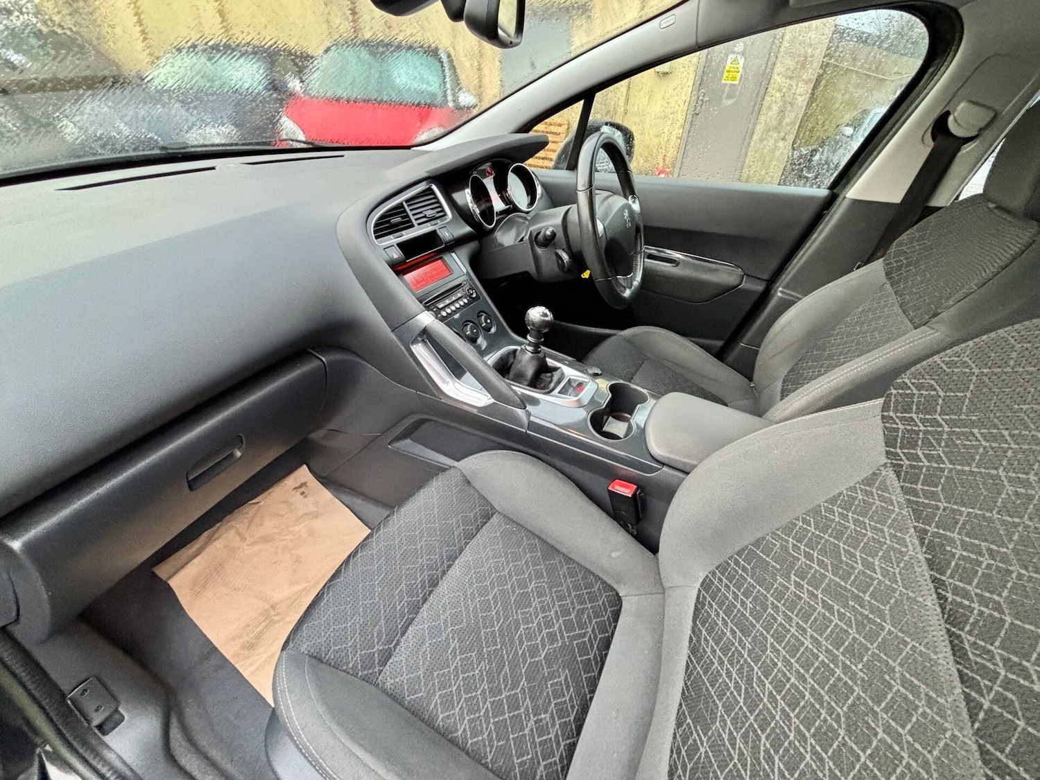 Used Peugeot 3008 2014 for sale - 77391788: Photo 11