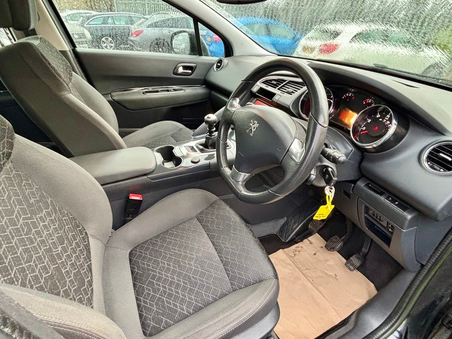 Used Peugeot 3008 2014 for sale - 77391788: Photo 9