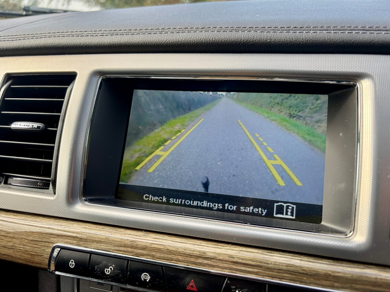 Used Jaguar XF 2014 for sale - 76391320: Photo 13