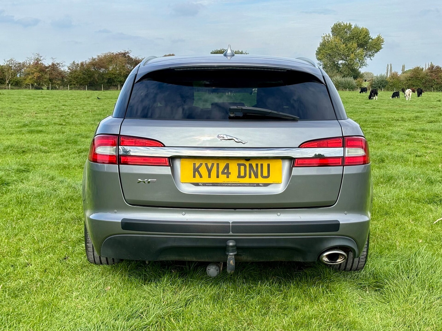 Used Jaguar XF 2014 for sale - 76391320: Photo 5