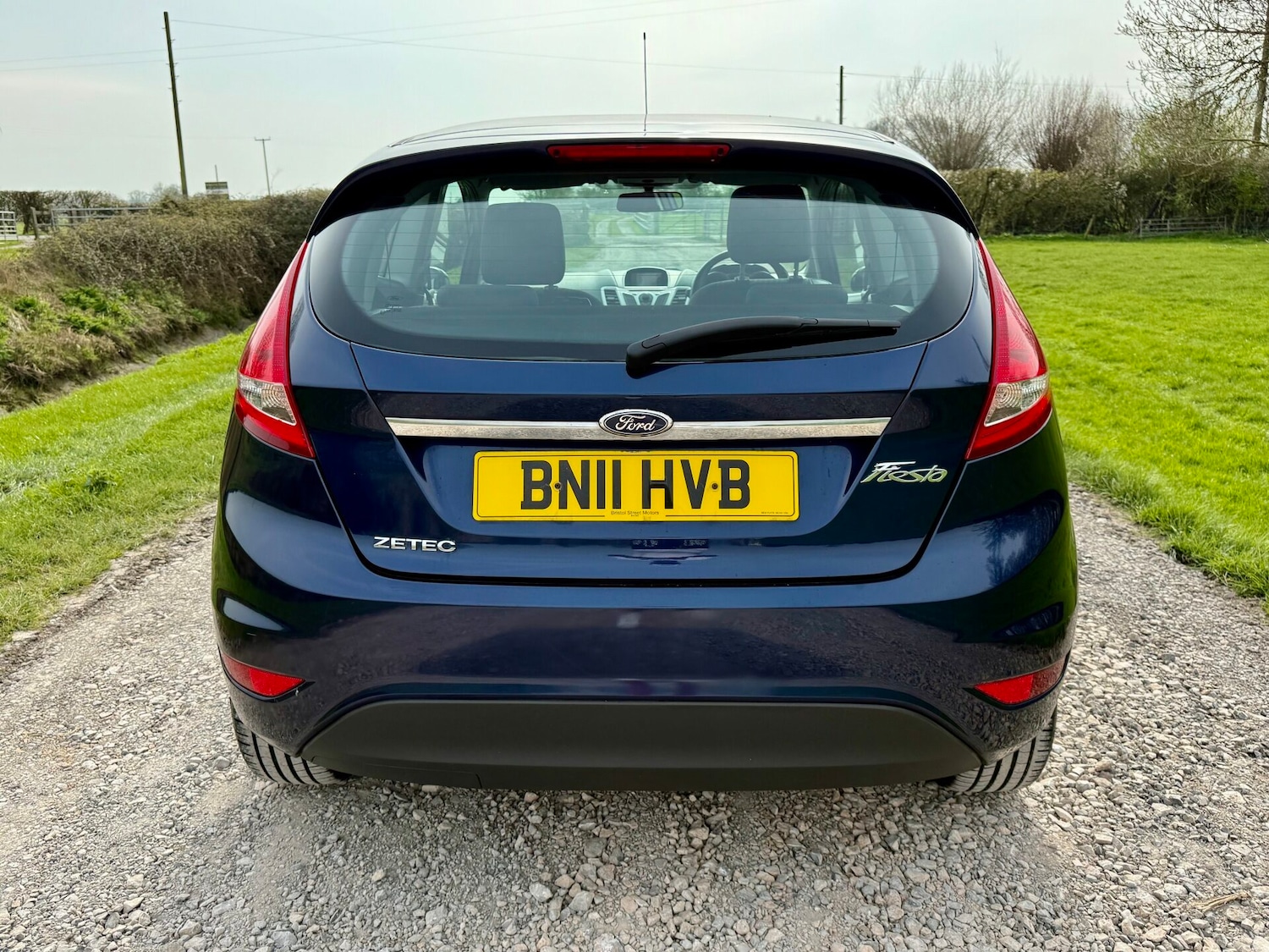 Used Ford Fiesta 2011 for sale - 77997100: Photo 4