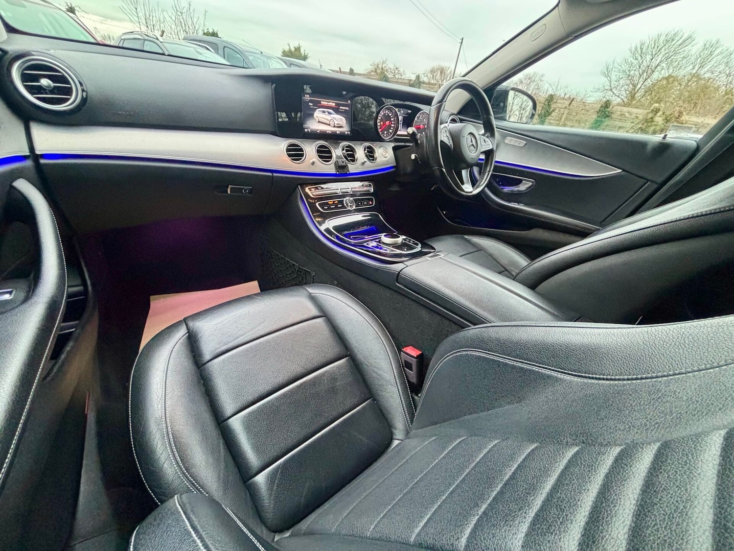 Used Mercedes-Benz E Class 2017 for sale - 77335915: Photo 11