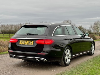 Used Mercedes-Benz E Class 2017 for sale - 77335915: Photo