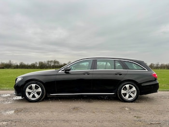 Used Mercedes-Benz E Class 2017 for sale - 77335915: Photo