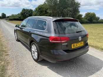 Used Volkswagen Passat 2018 for sale - 75453555: Photo