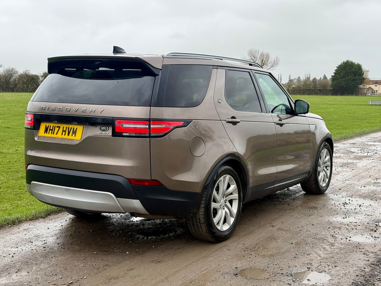 Used Land Rover Discovery 2017 for sale - 77382220: Photo 5